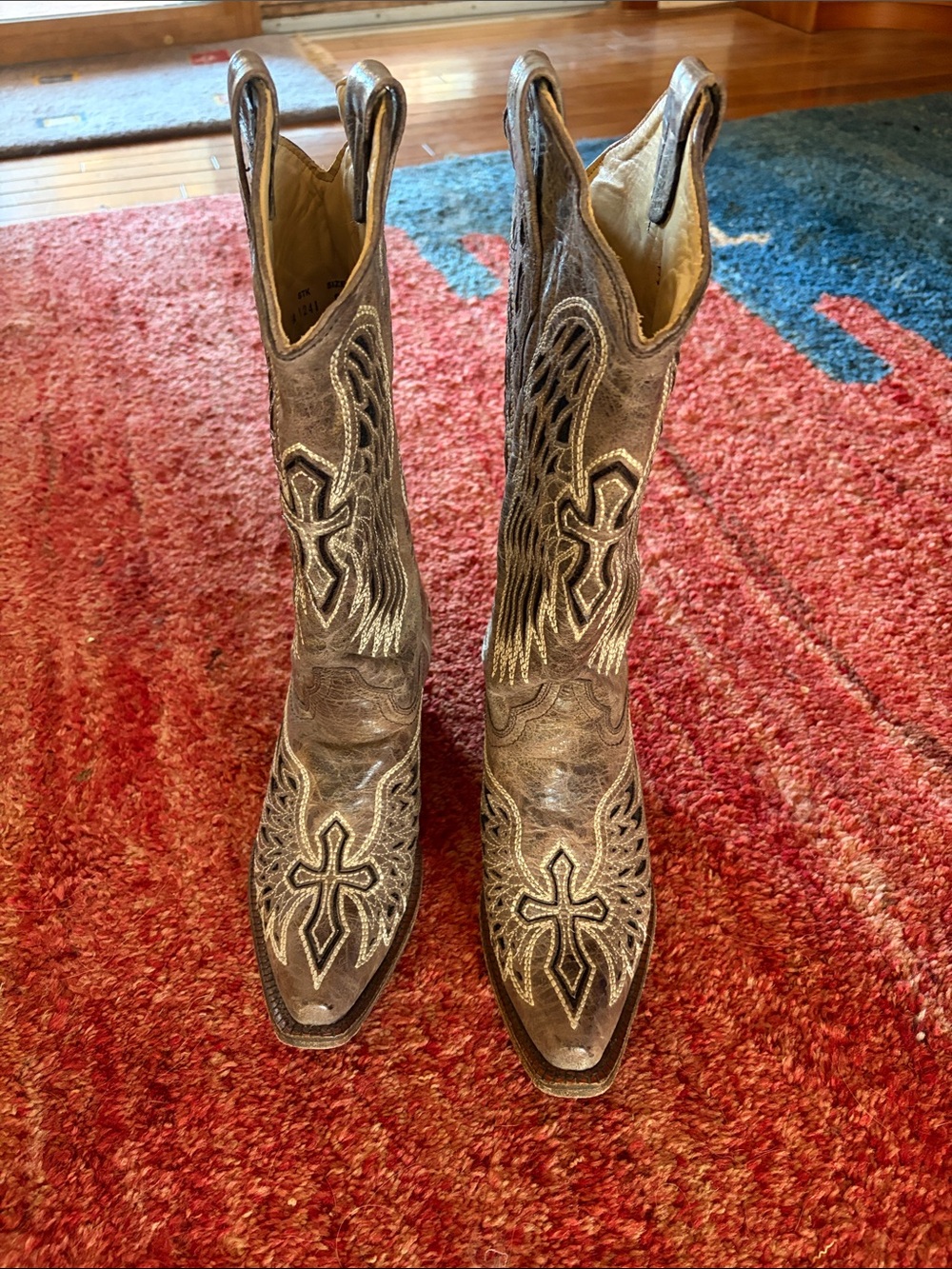 Corral Brown Embroidered Western Heeled Boots